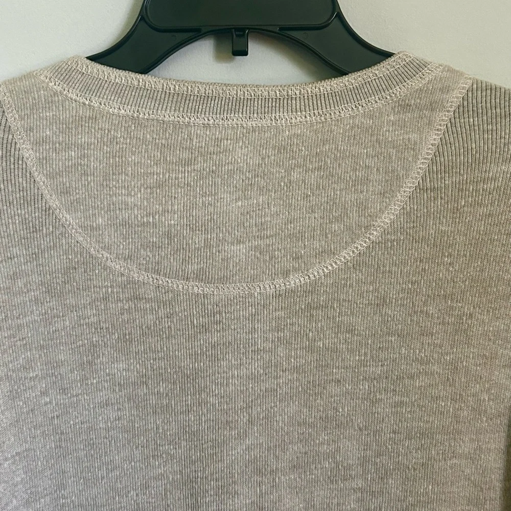 Levi’s Men’s Thermal Henley Tan Long Sleeve Size L
